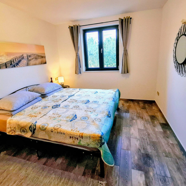 Zimmer, MATI VELEBITA, MATI VELEBITA  Seline