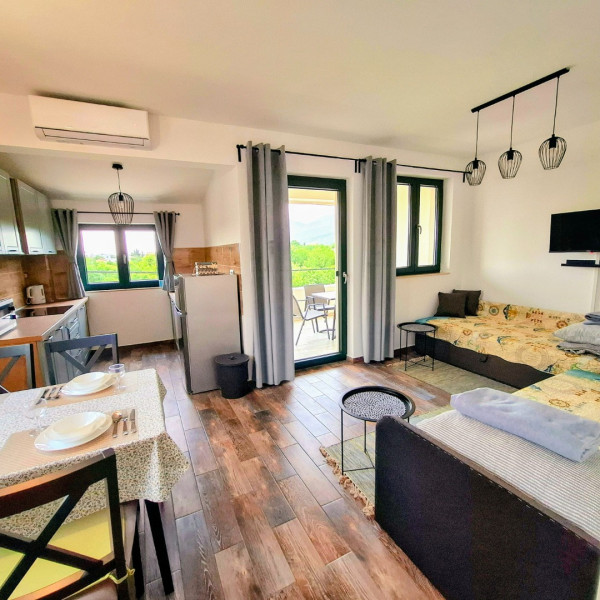 Das Wohnzimmer, MATI VELEBITA, MATI VELEBITA  Seline