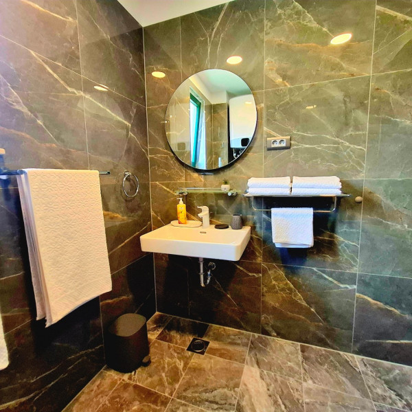 Bad, MATI VELEBITA, MATI VELEBITA  Seline