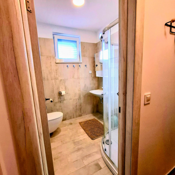 Bad, MATI VELEBITA, MATI VELEBITA  Seline