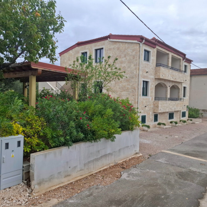 location, MATI VELEBITA  Seline