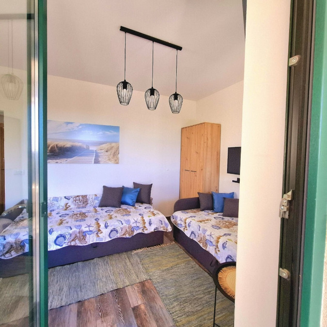 Sun, MATI VELEBITA  Seline