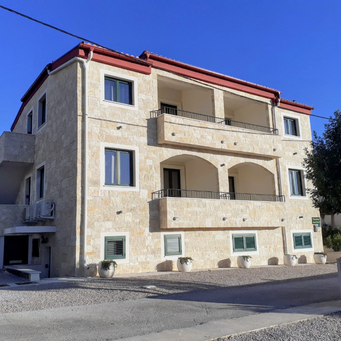 location, MATI VELEBITA  Seline